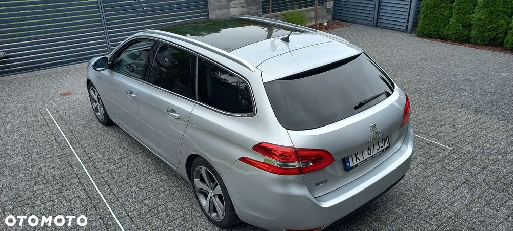 Peugeot 308 1.2 PureTech Allure S&S - 29