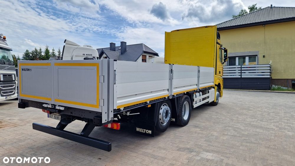 Mercedes-Benz ACTROS - 5