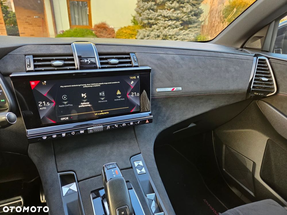 DS Automobiles DS 7 Crossback - 24