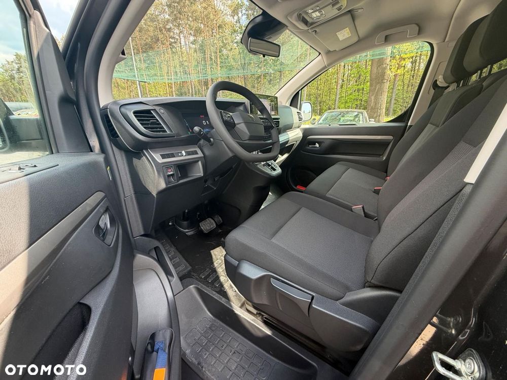 Peugeot Traveller 2.2 BlueHDi Long Business EAT8 - 13