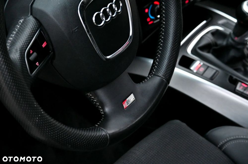 Audi A4 Avant 2.0 TDI DPF S line Sportpaket - 27