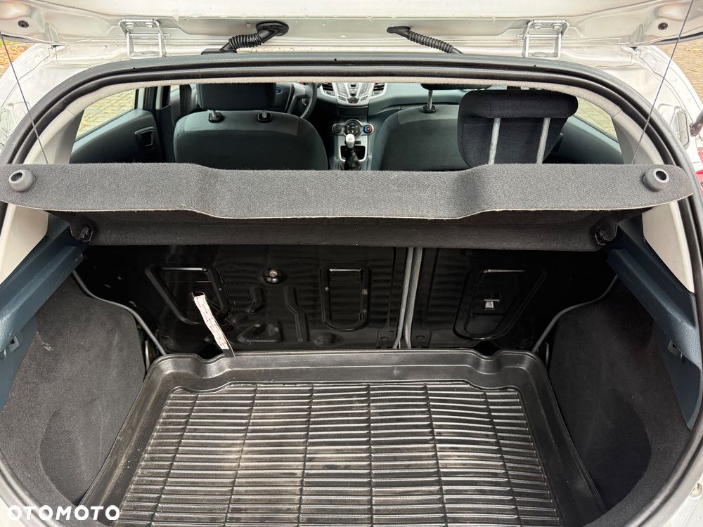 Ford Fiesta 1.25 Ambiente - 14