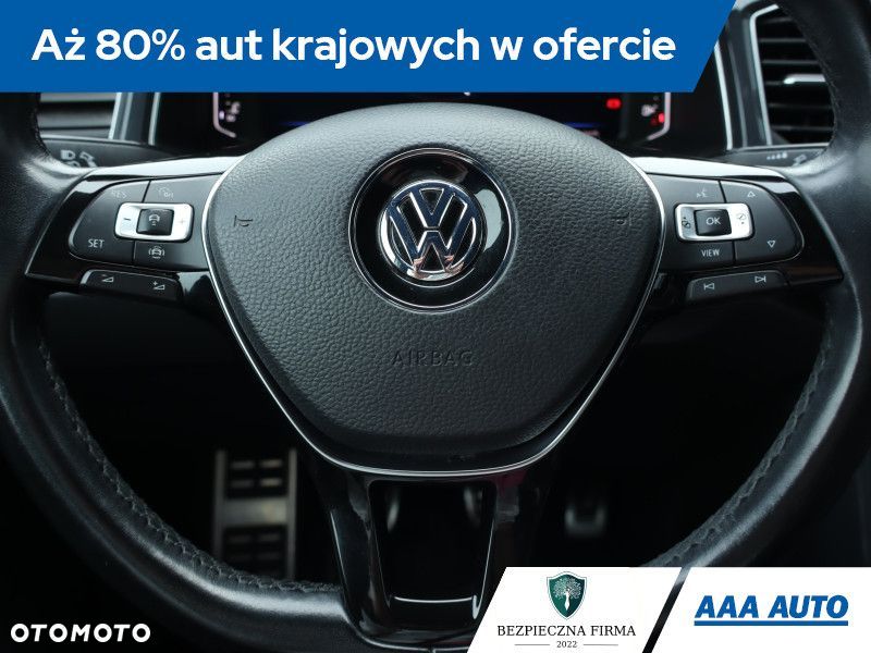 Volkswagen T-Roc - 21