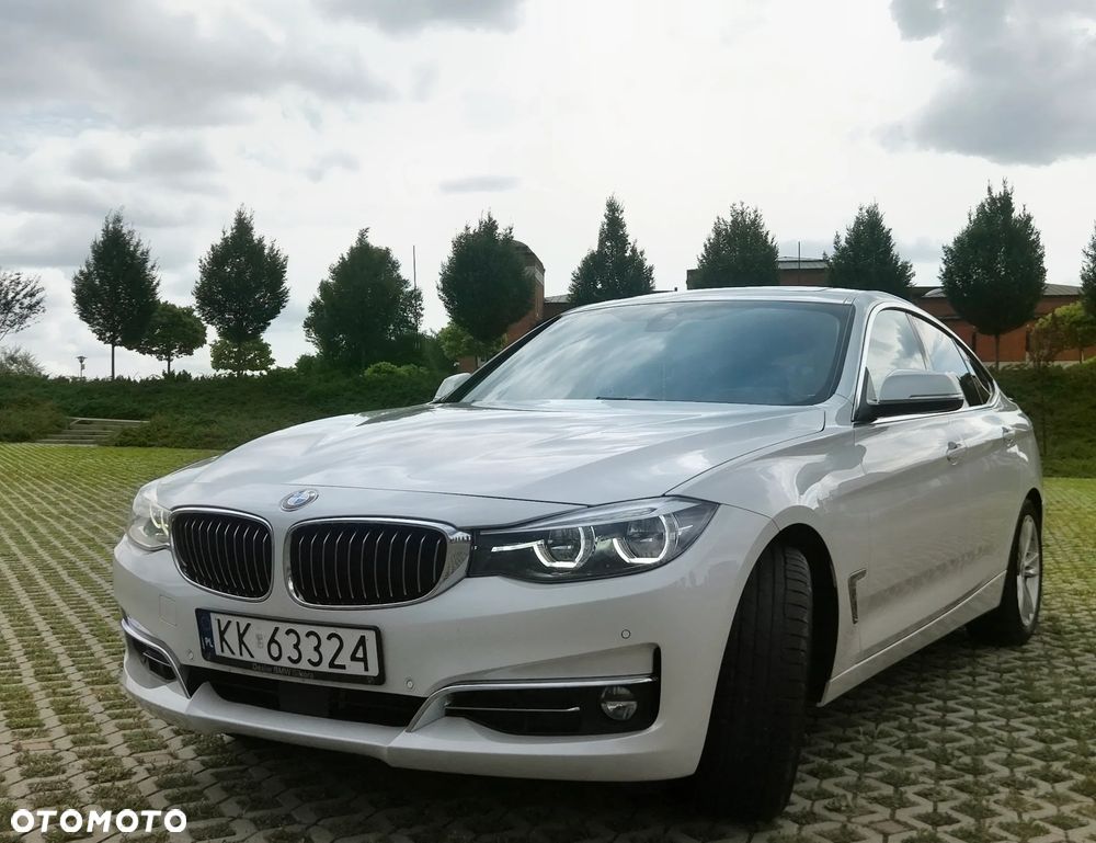 BMW Seria 3 320d xDrive Luxury Line - 3