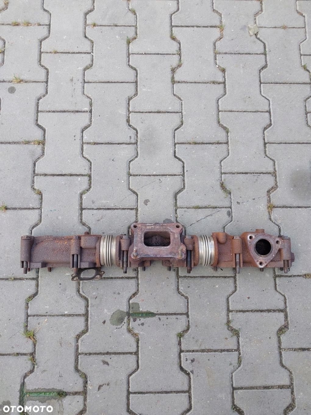KOLEKTOR WYDECHOWY VOLVO FL RENAULT GAMA D D8K - 1
