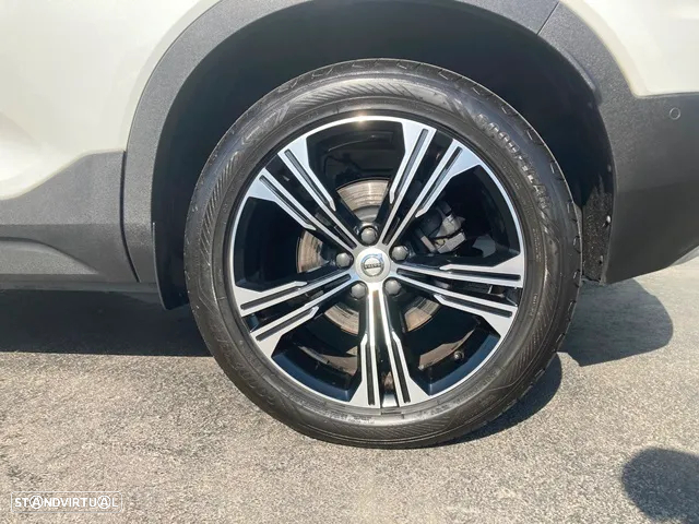 Volvo XC 40 1.5 T5 PHEV Inscription - 14