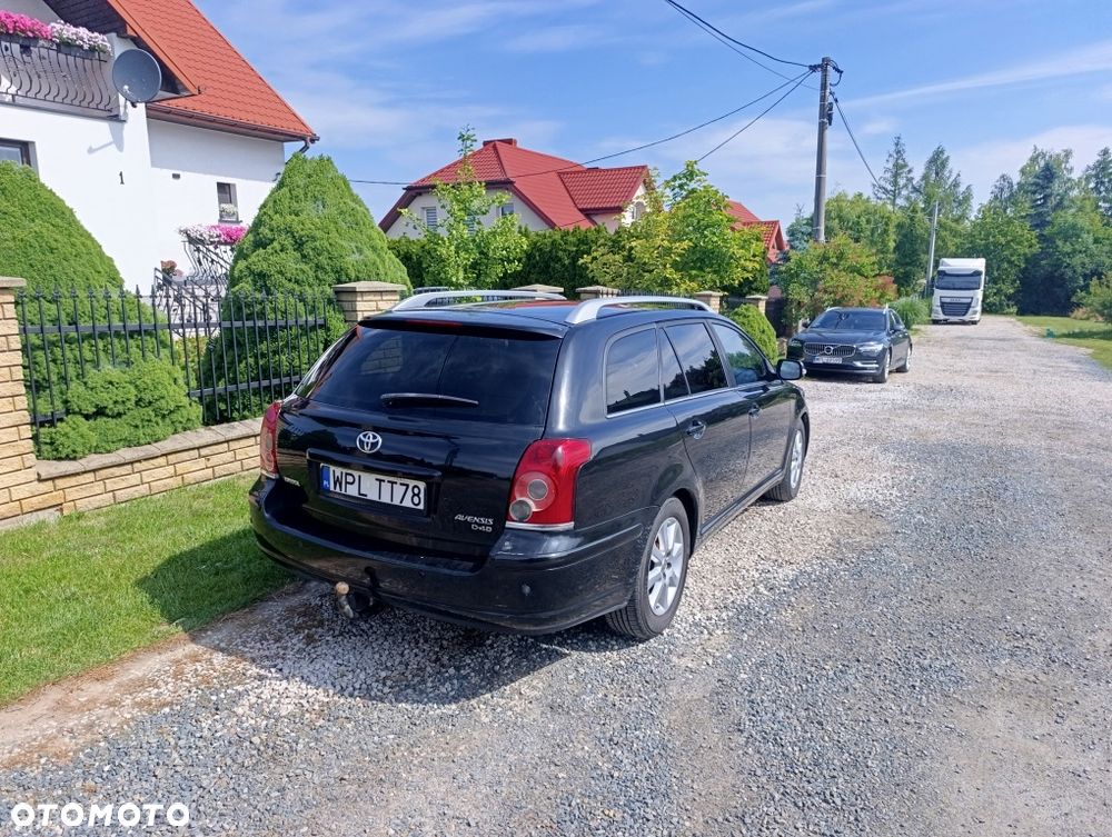 Toyota Avensis - 3