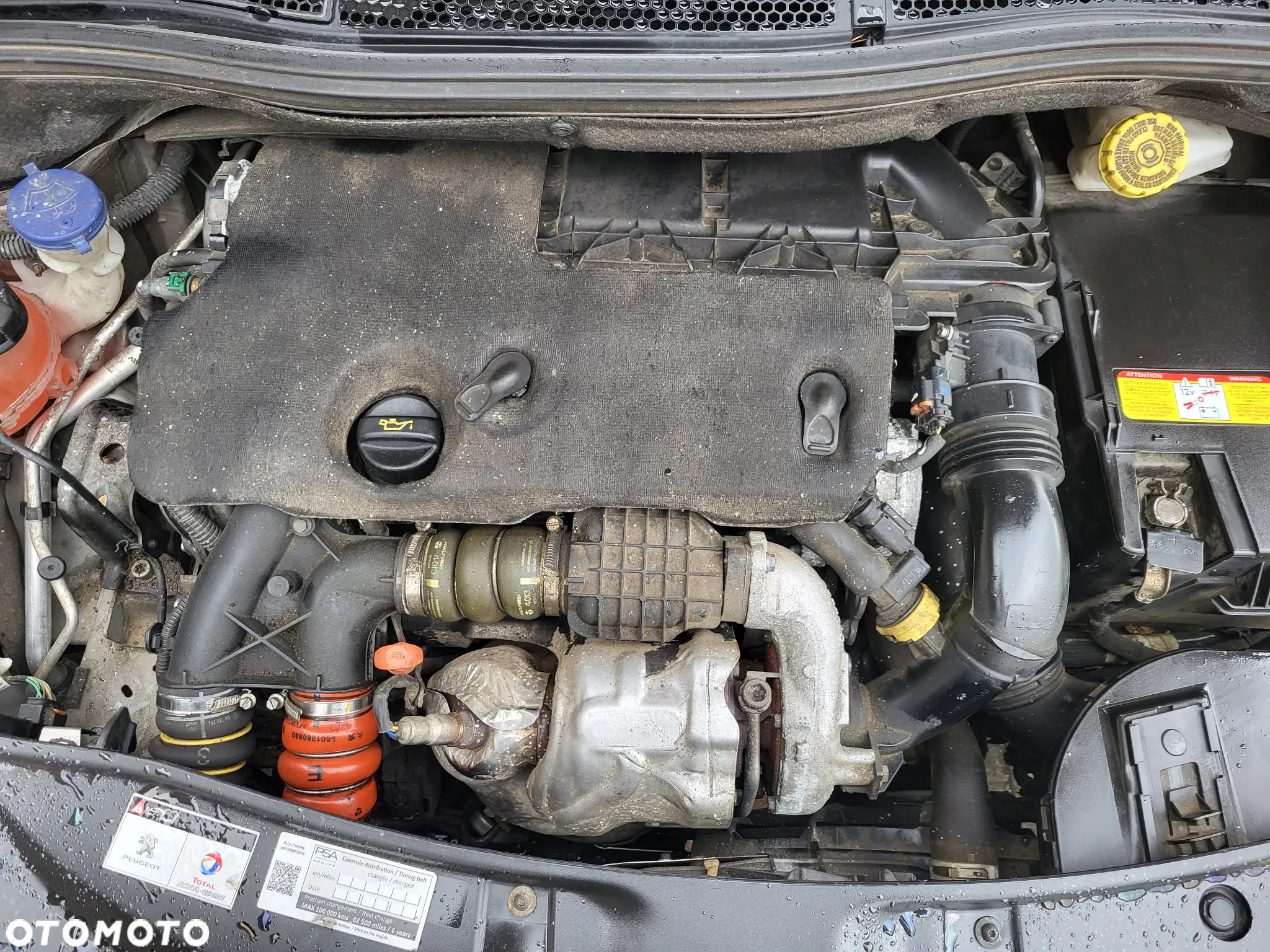 Peugeot 2008 e-HDi FAP 115 STOP & START Allure - 27