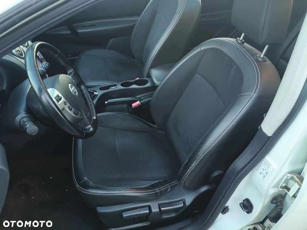 Nissan Qashqai 1.6 360 CVT - 6