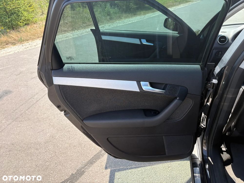 Audi A3 Sportback 2.0 TDI Ambiente - 28