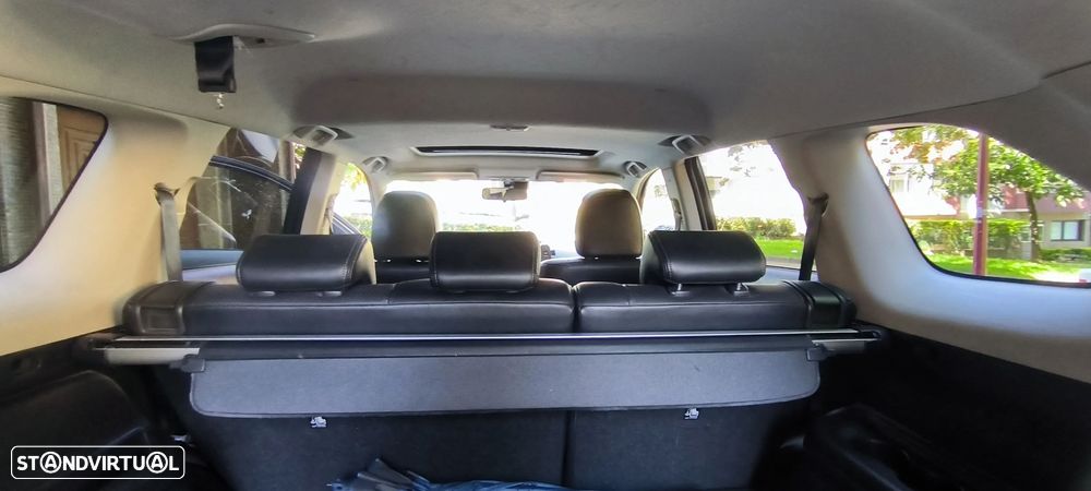 Mitsubishi Outlander 2.0 MIVEC Instyle Navi+ - 5