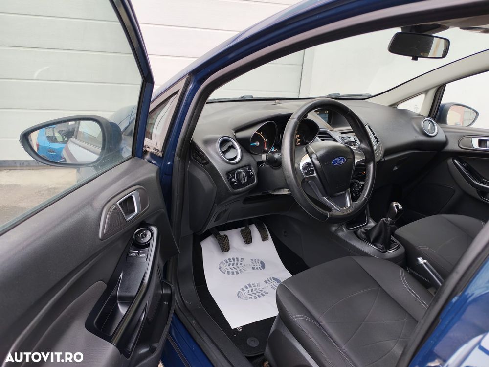 Ford Fiesta 1.5 TDCi Ambiente - 7