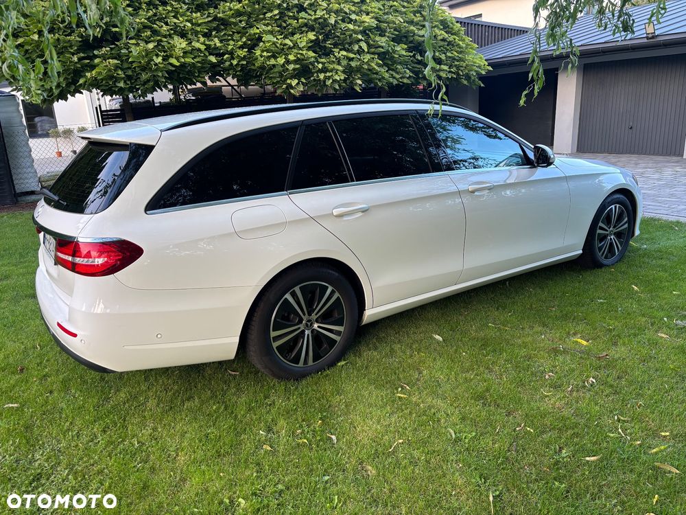 Mercedes-Benz Klasa E 220 d Avantgarde - 9