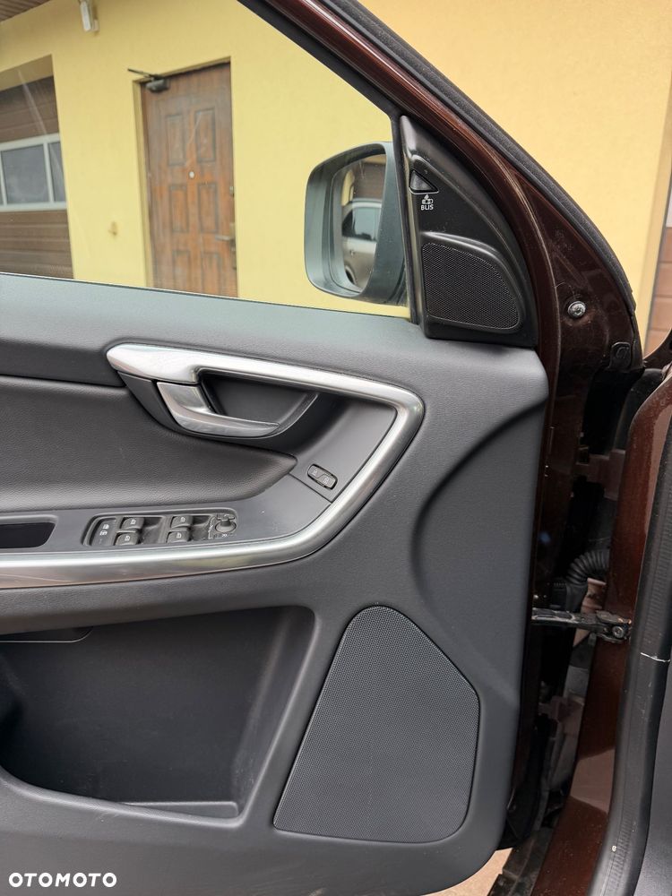 Volvo XC 60 D4 Geartronic Ocean Race - 27