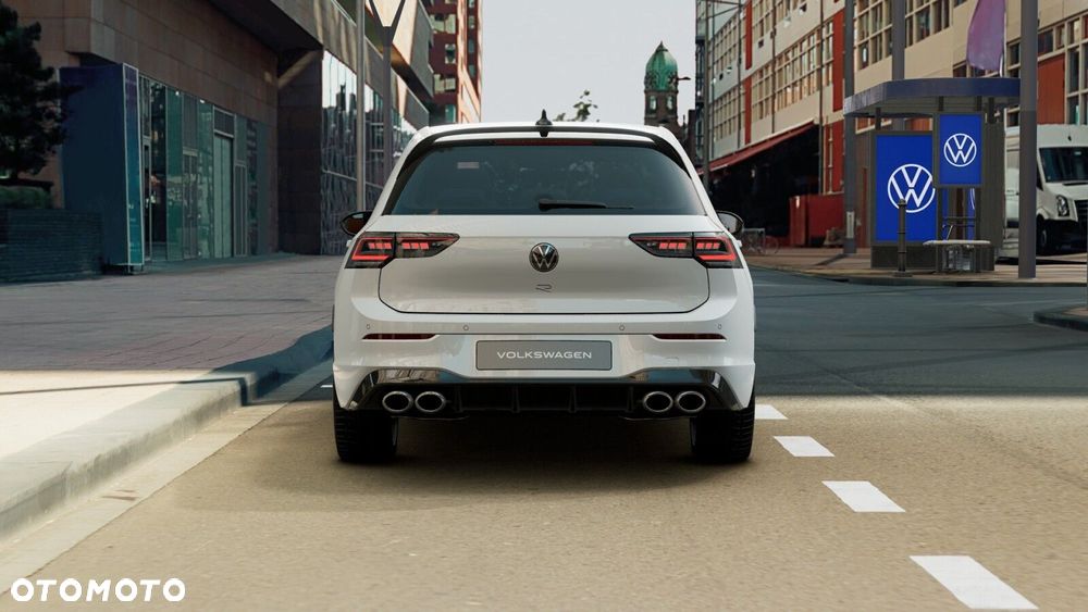 Volkswagen Golf 2.0 TSI 4Motion R - 13