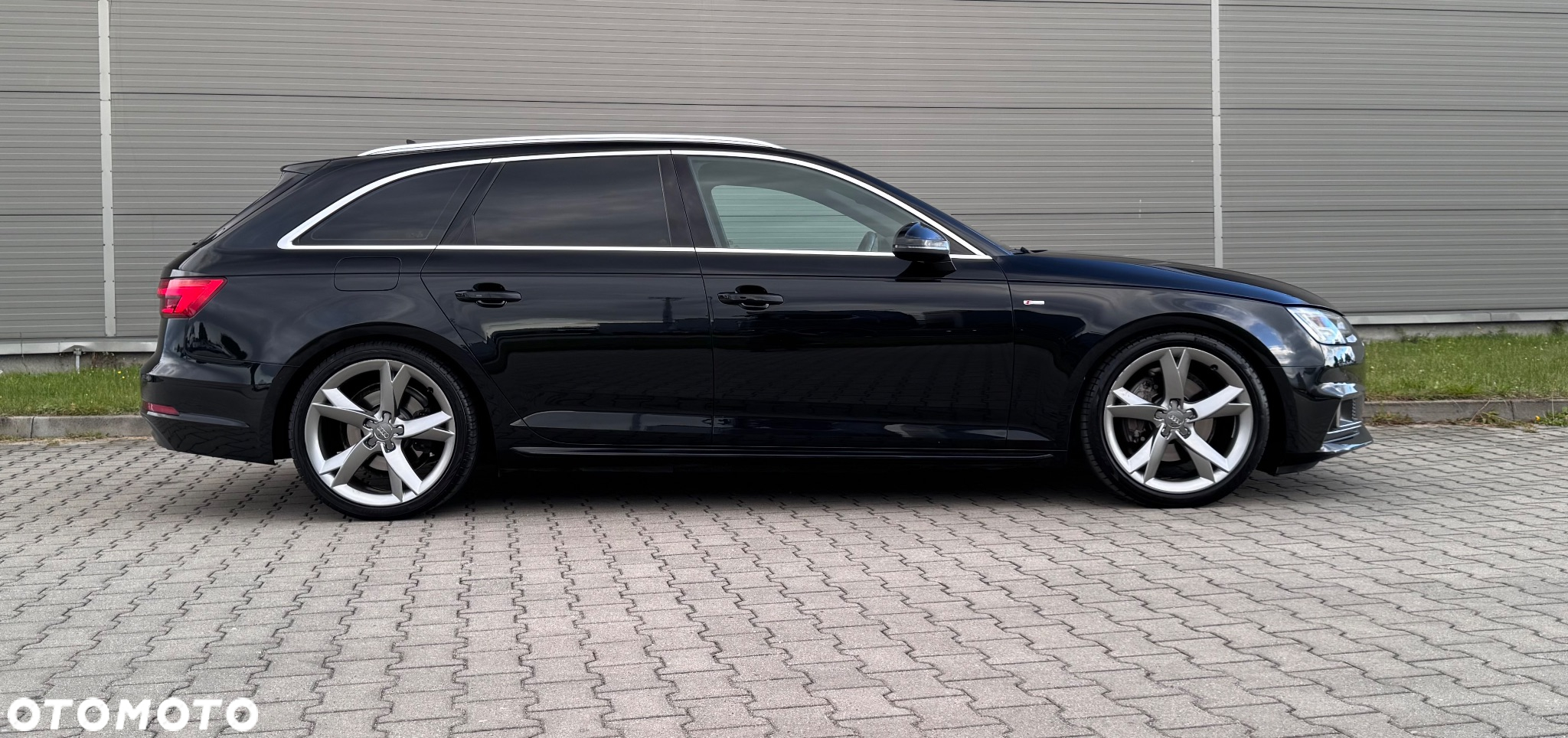 Audi A4 Avant 2.0 TDI Sport S tronic - 25