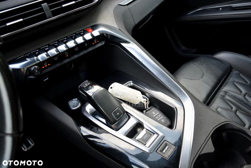 Peugeot 5008 BlueHDi 180 EAT6 GT - 33