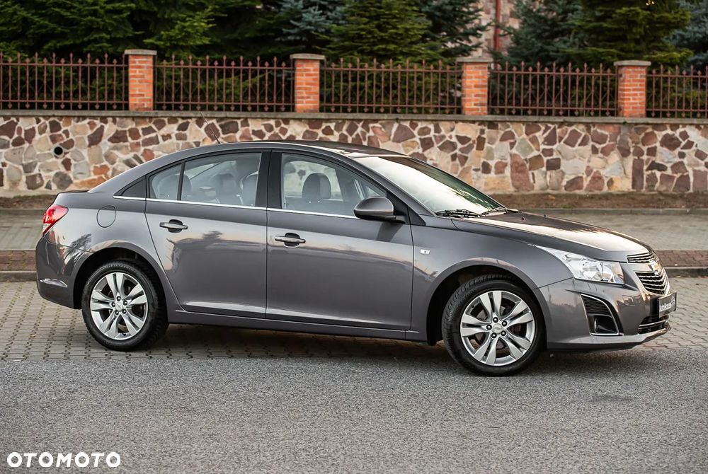 Chevrolet Cruze 1.8 Automatik LT - 9