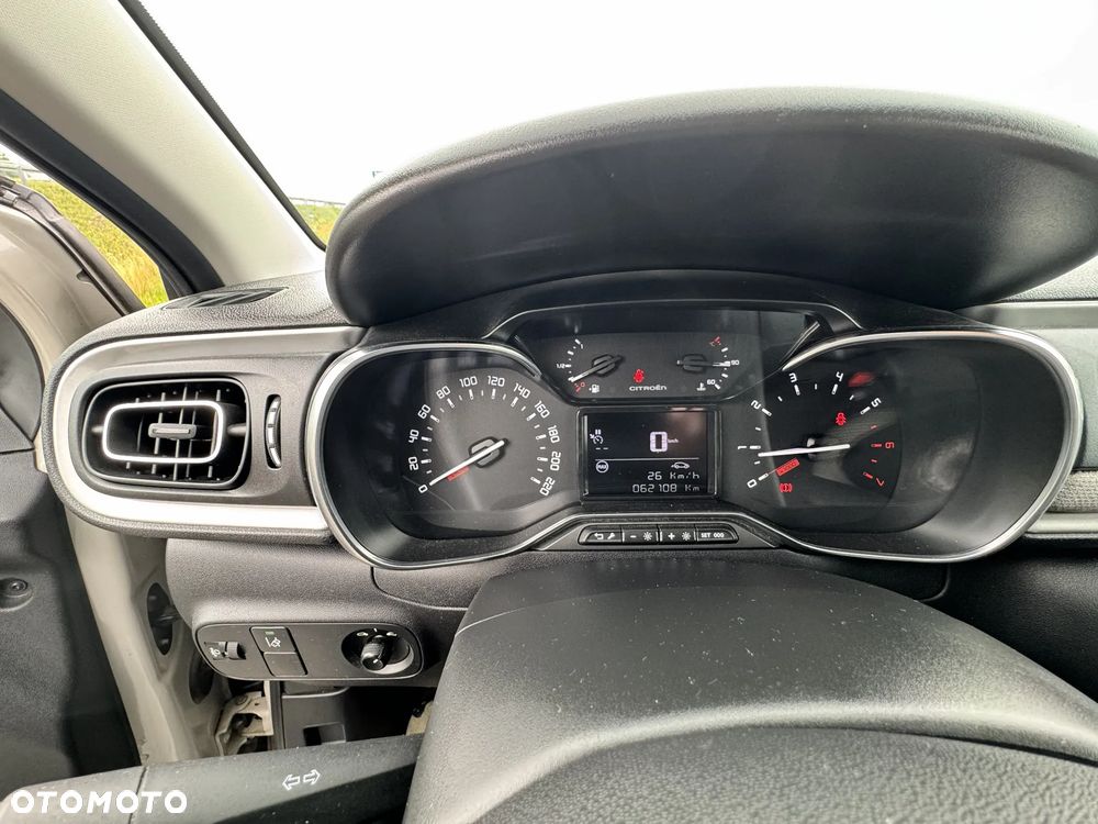 Citroën C3 1.2 PureTech Shine - 9
