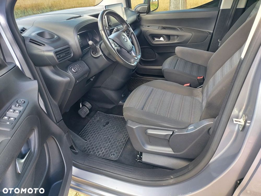 Opel Combo 50kWh Edition Plus - 28
