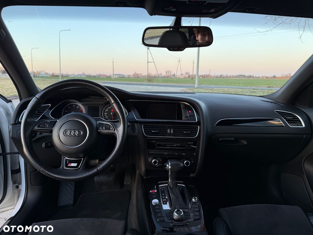 Audi A4 Avant 1.8 TFSI multitronic S line Sportpaket - 16