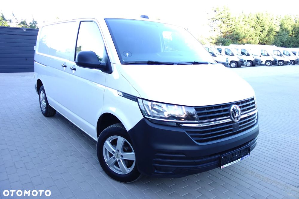 Volkswagen Transporter t6 Automat DSG 2.0 TDI 150 KM Klima Webasto - 2