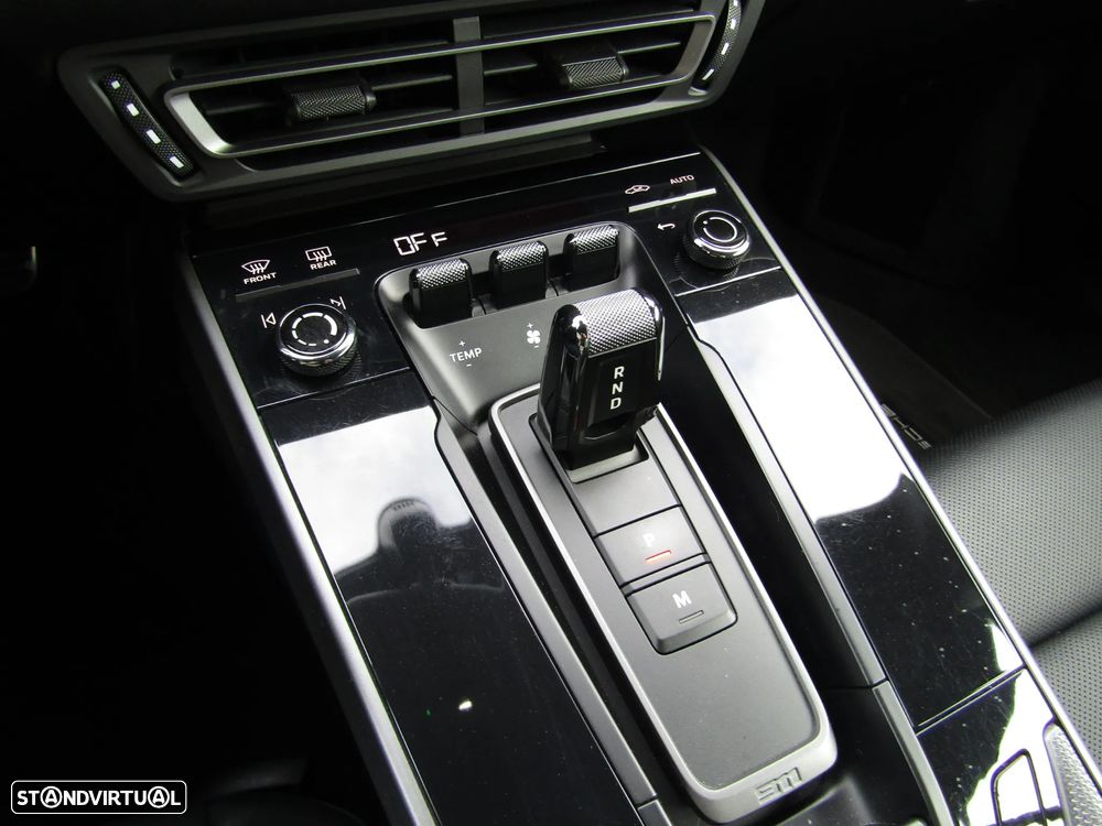 Porsche 911 (992) Carrera Cabriolet PDK - 19