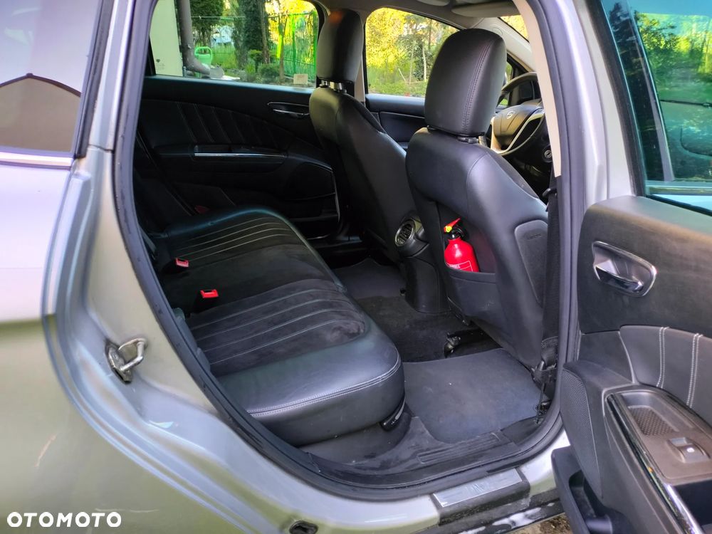 Lancia Delta 1.9 MJ TB Platino - 8