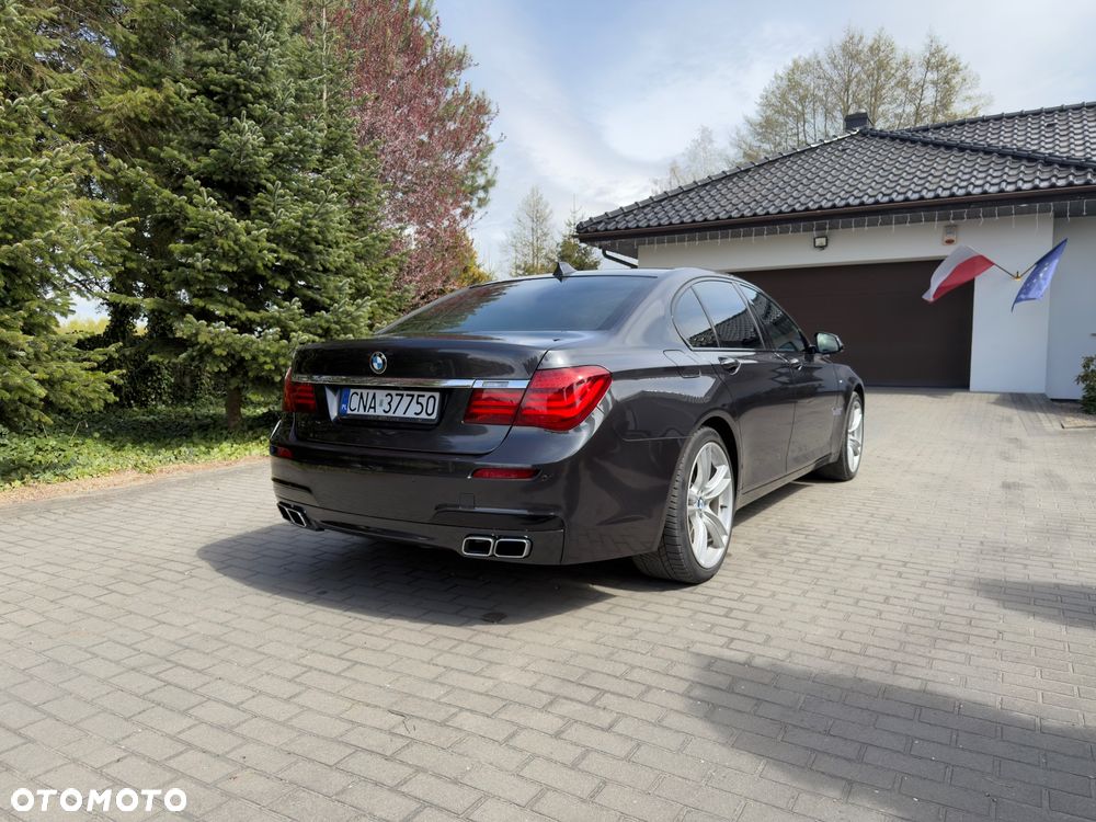 BMW Seria 7 750d xDrive - 13