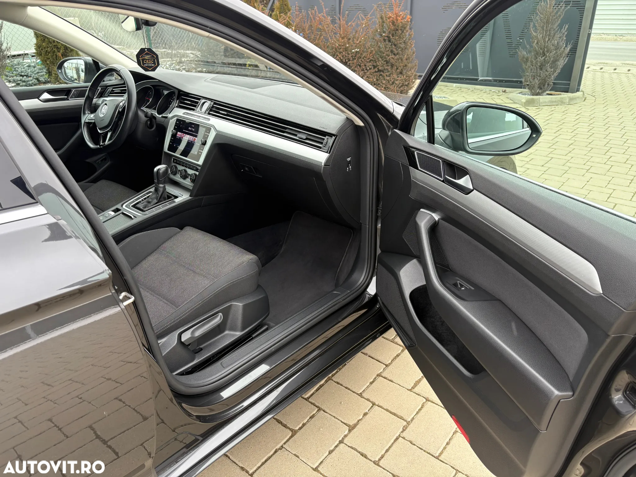 Volkswagen Passat Variant 2.0 TDI DSG Comfortline - 20