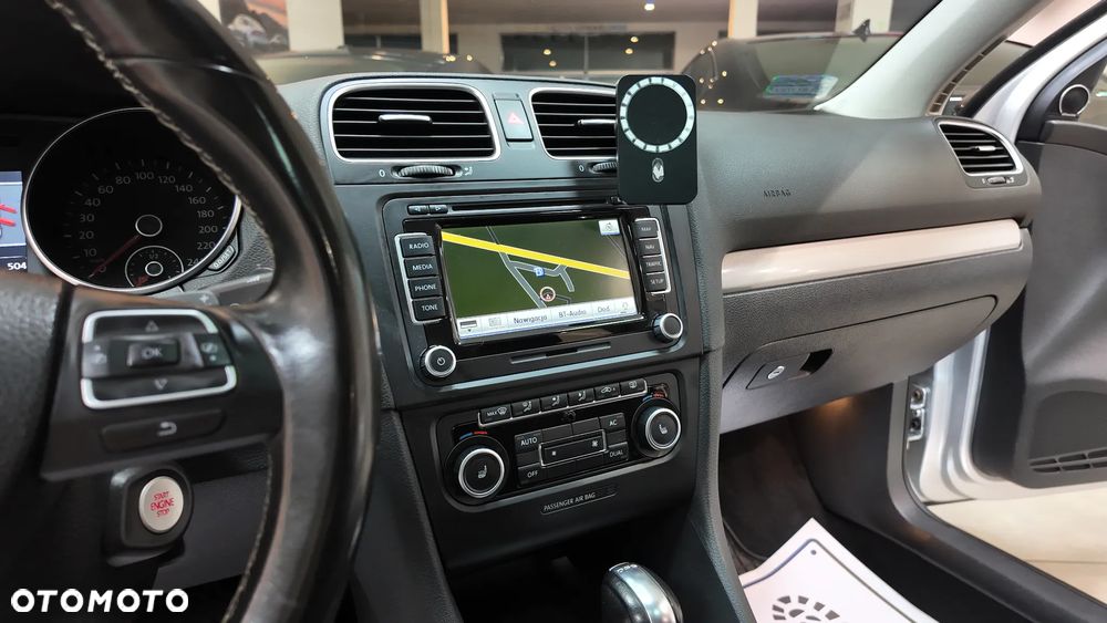 Volkswagen Golf 2.0 TDI DPF BlueMotion Technology DSG MATCH - 26