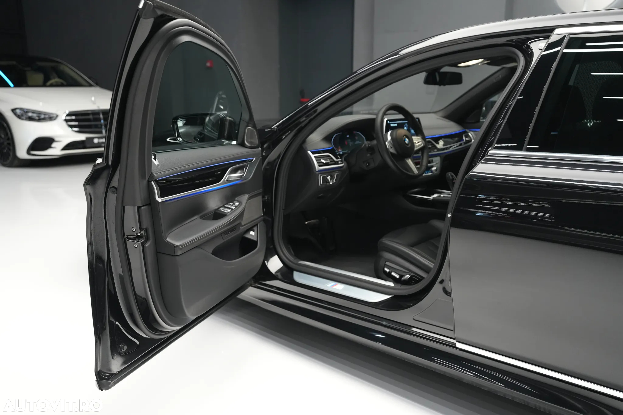 BMW Seria 7 730d - 18