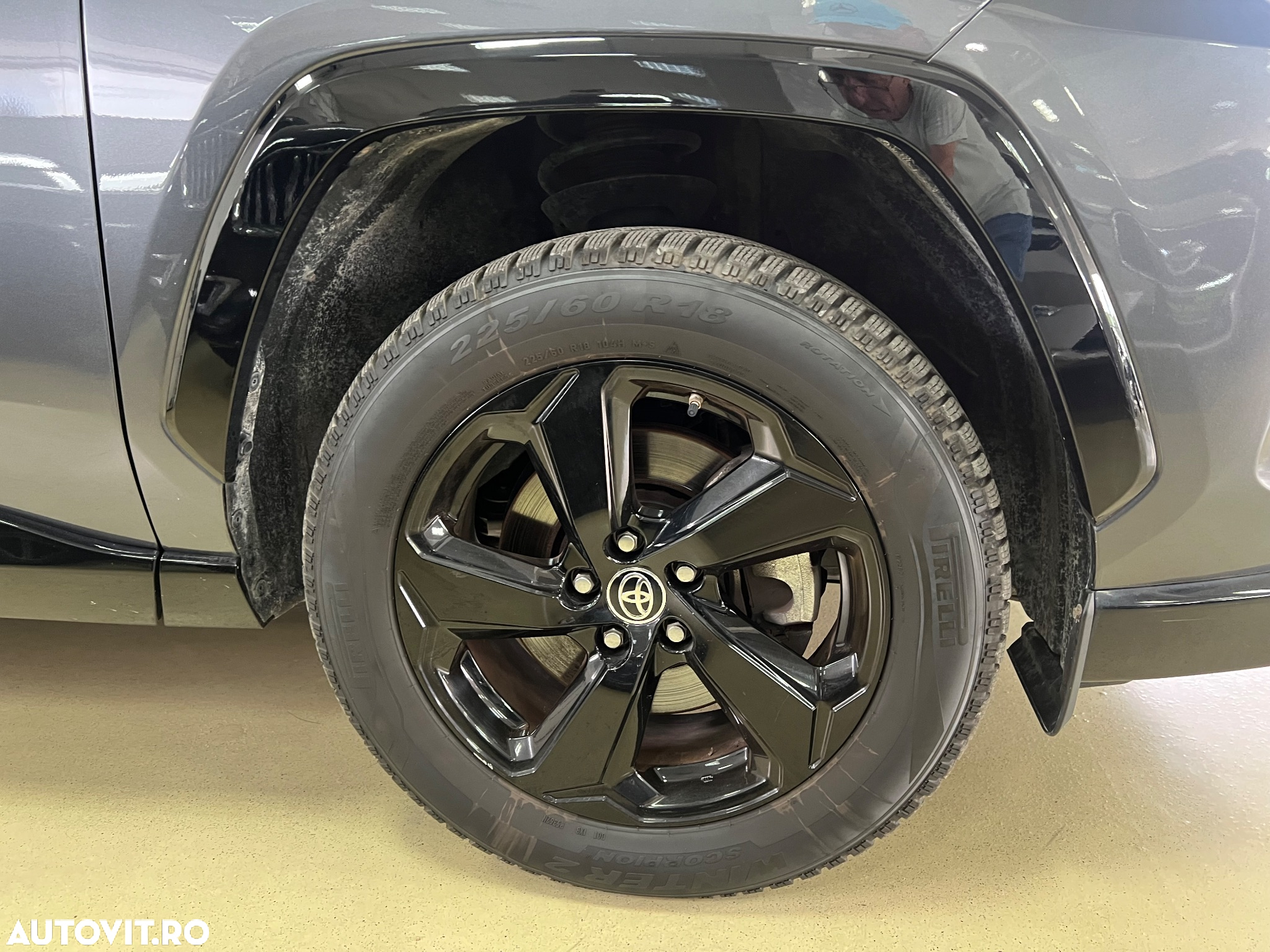 Toyota RAV4 2.5 4x4 Hybrid Lounge - 8