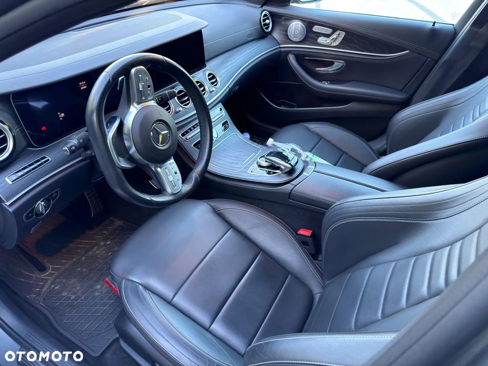 Mercedes-Benz Klasa E 220 d AMG - 2