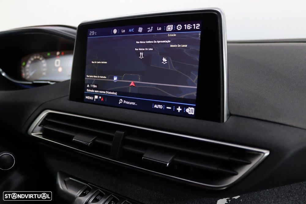 Peugeot 3008 PureTech 130 Stop & Start GPF EAT8 Crossway - 13