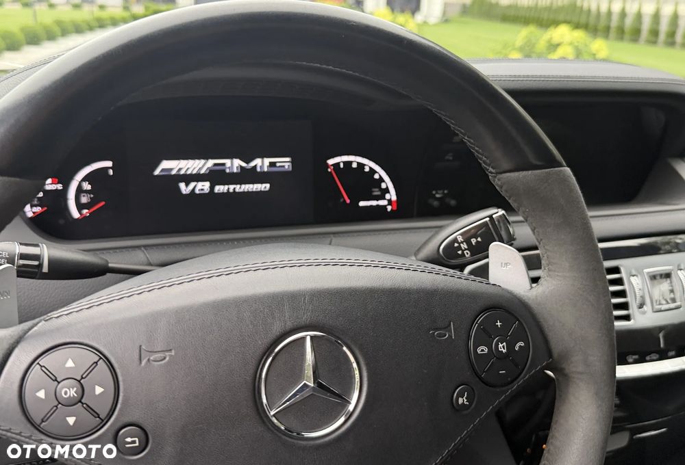 Mercedes-Benz CL - 4