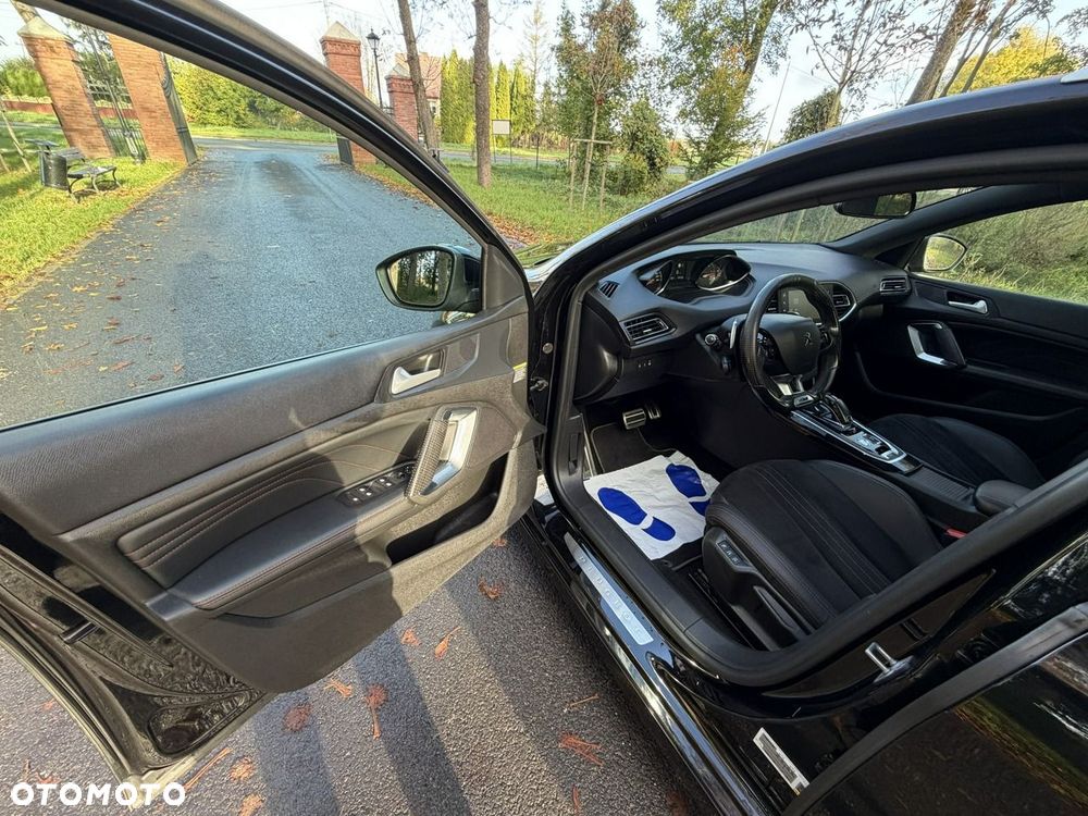 Peugeot 308 - 18