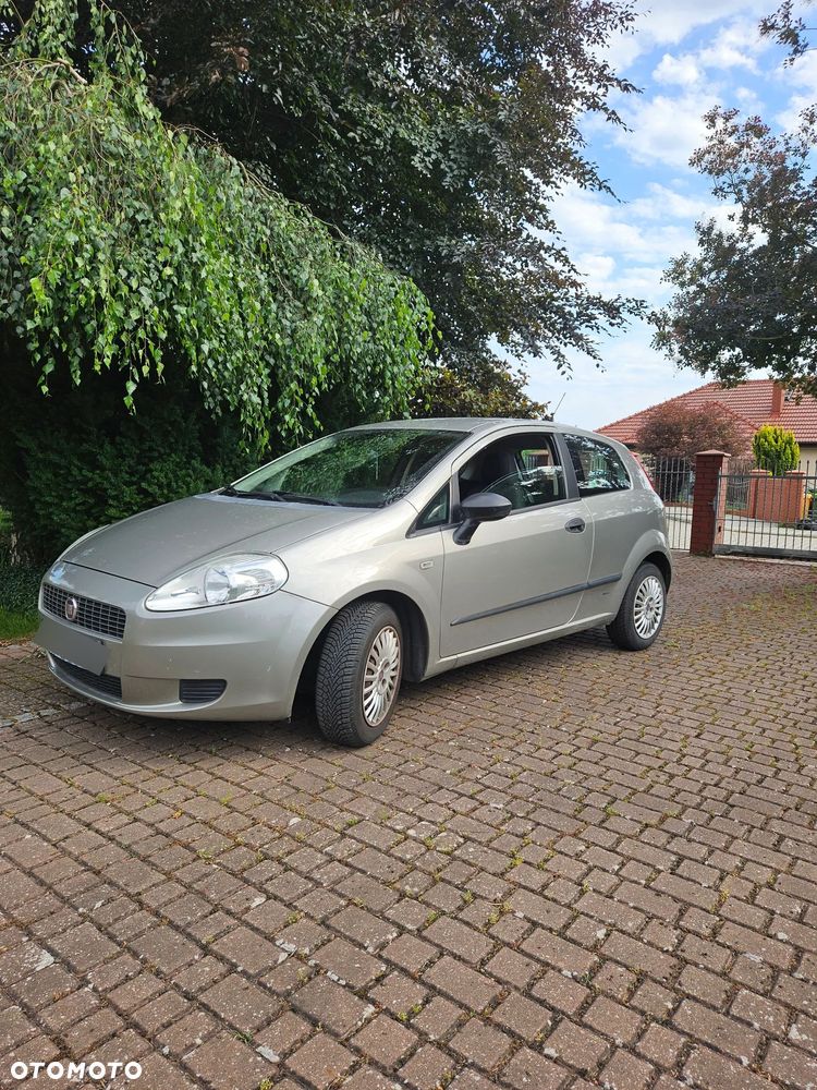 Fiat Grande Punto - 2