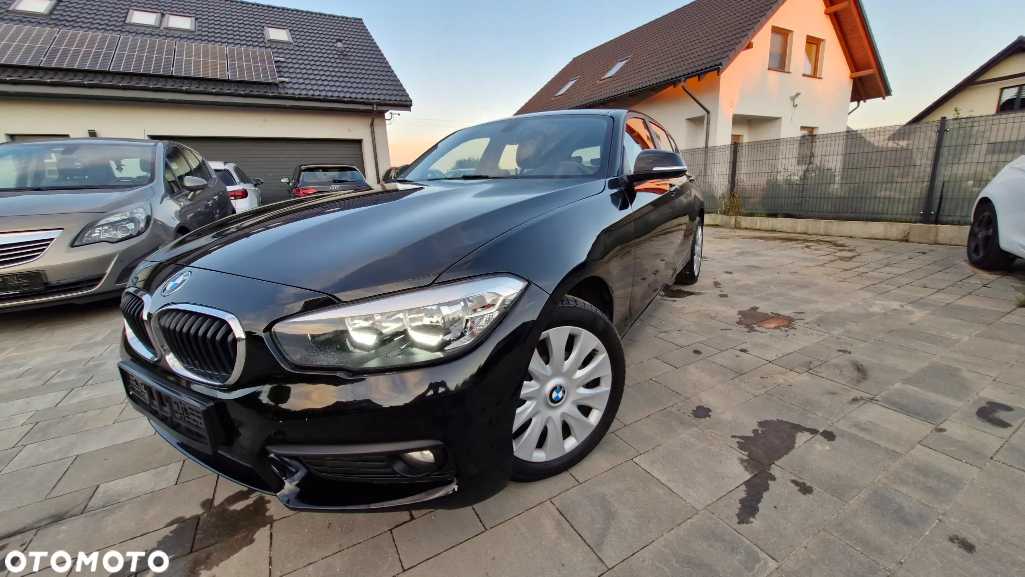 BMW Seria 1 118i - 2