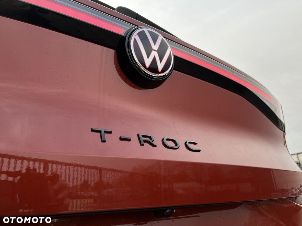 Volkswagen T-Roc - 12