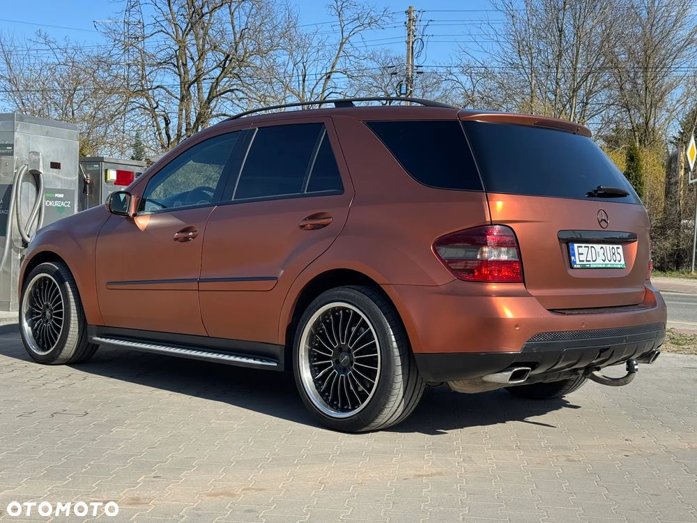 Mercedes-Benz ML 420 CDI 4Matic 7G-TRONIC DPF Edition 10 - 15