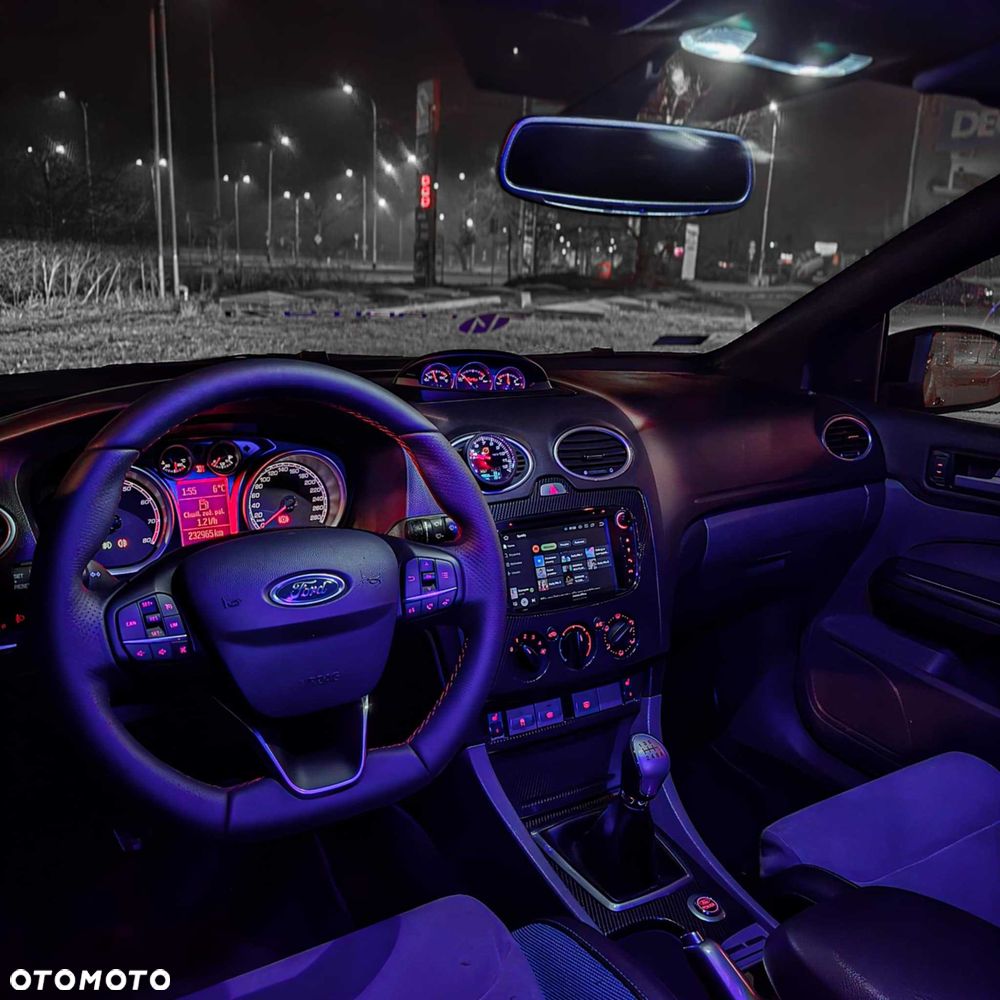 Ford Focus - 9