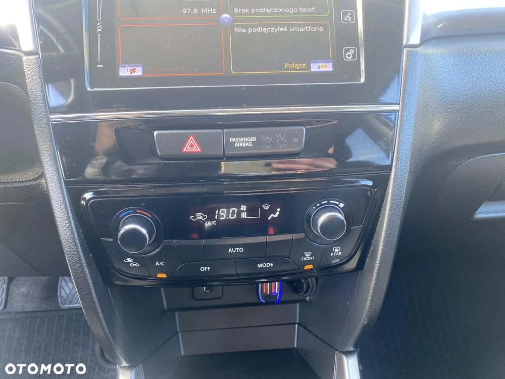 Suzuki Vitara 1.4 Boosterjet Premium 4WD - 20