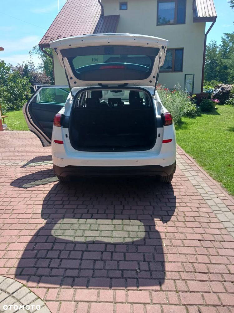 Hyundai Tucson 1.6 GDi Comfort 2WD - 8