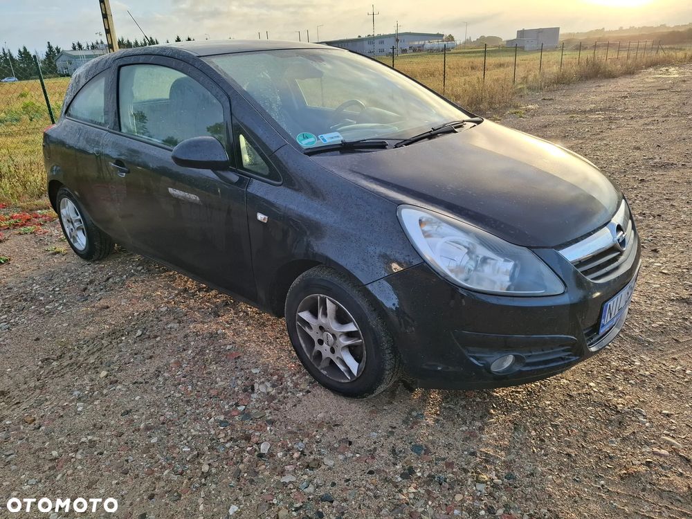 Opel Corsa 1.4 16V Innovation - 4