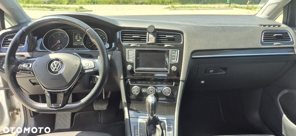 Volkswagen Golf 2.0 TDI BMT Highline DSG - 9
