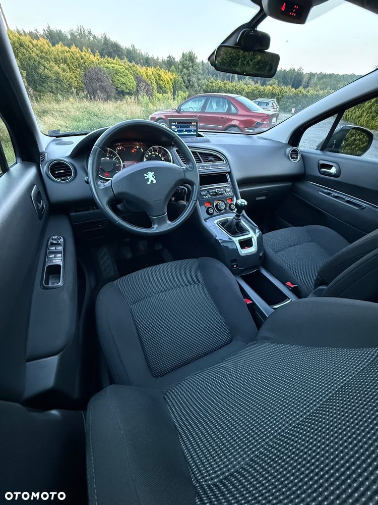 Peugeot 5008 155 THP Premium - 24