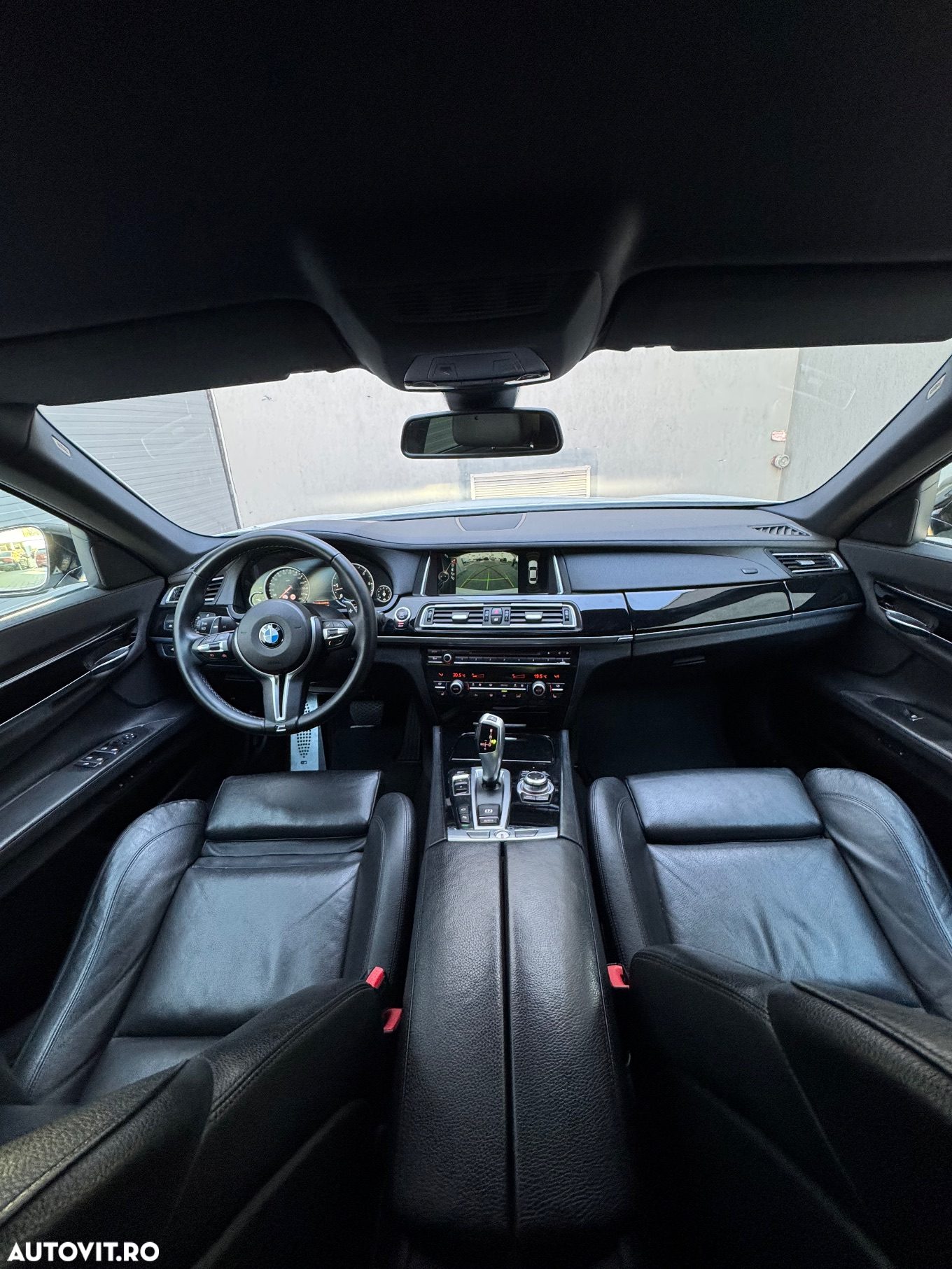 BMW Seria 7 - 2