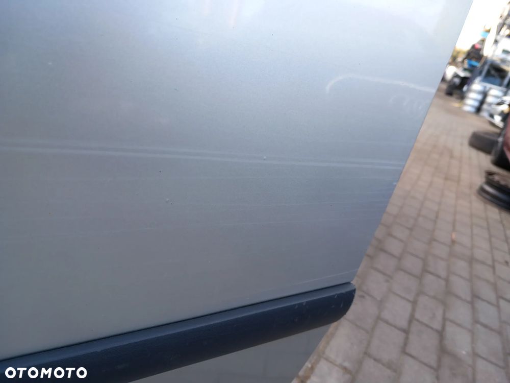 SKODA OCTAVIA II DRZWI LEWE TYLNE LEWY TYŁ KOMBI KOLOR: LF7T - 4
