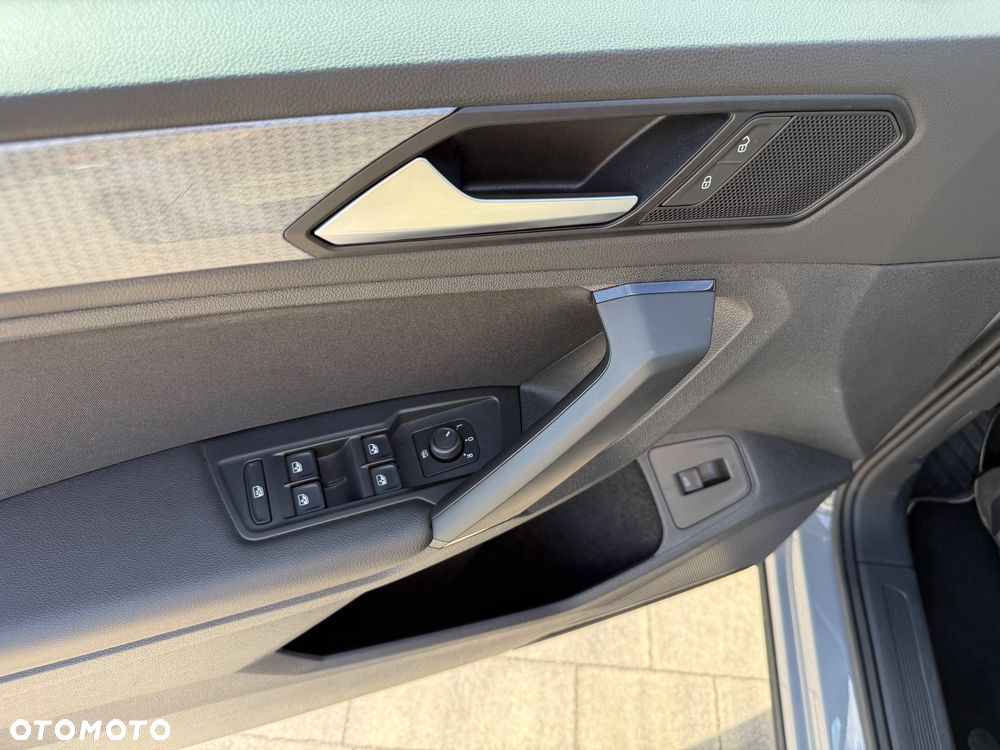 Volkswagen Tiguan 1.5 TSI EVO Life - 28